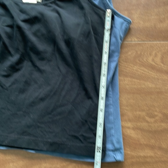 Old Navy bra tanks - two pack - Picture 7 of 7